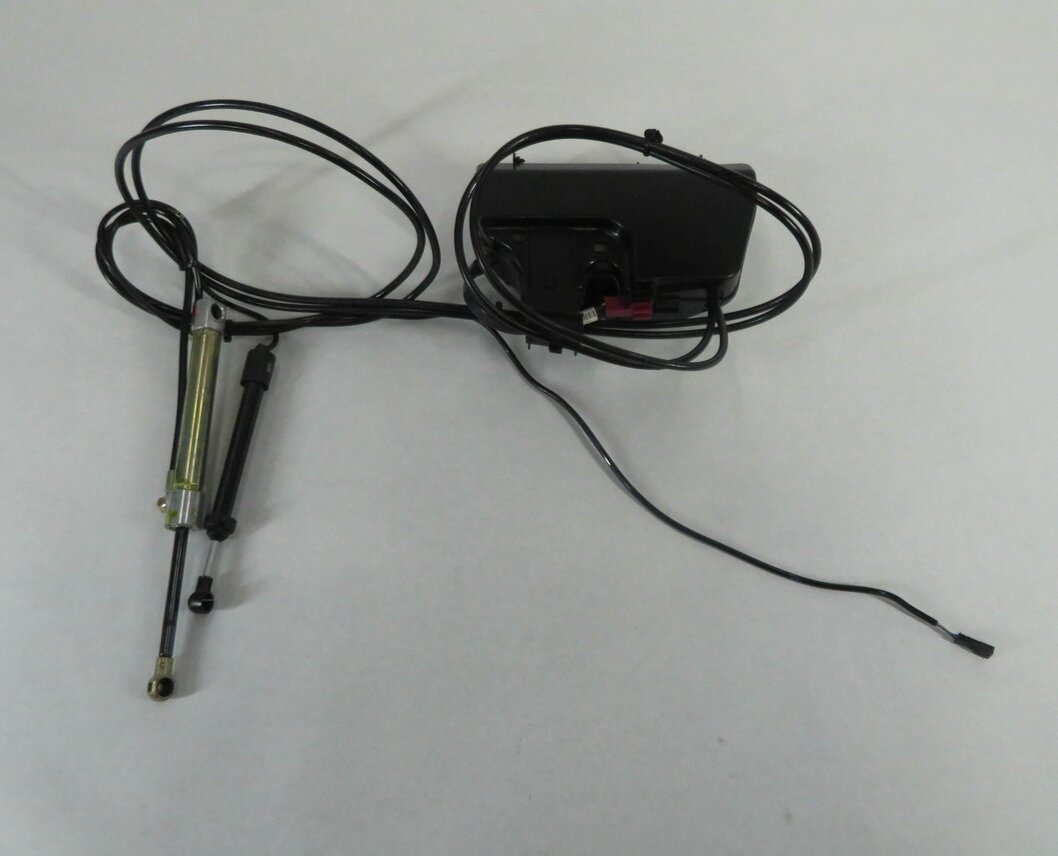 Thumbnail 2: 2007-2009 MERCEDES GL320 GL450 GL550 (X164) REAR TRUNK LIFT MOTOR w/ RAM & LINES
