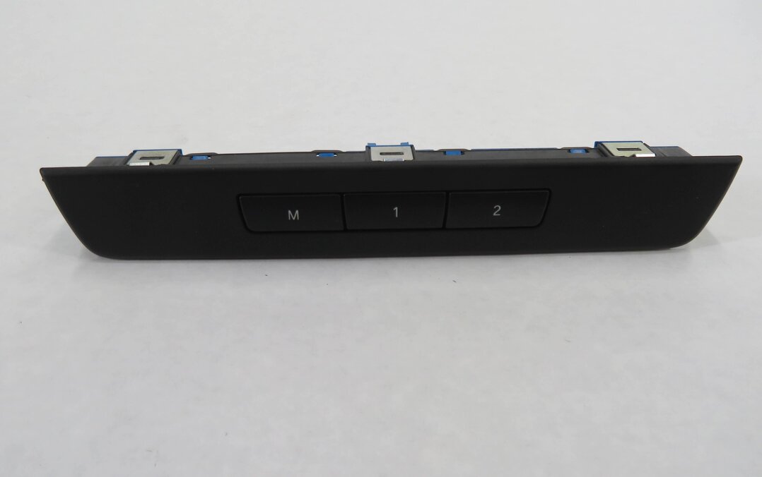 Thumbnail 6: 2011 BMW 535i (F10) LEFT FRONT DRIVER POWER MEMORY SEAT ADJUSTMENT SWITCH