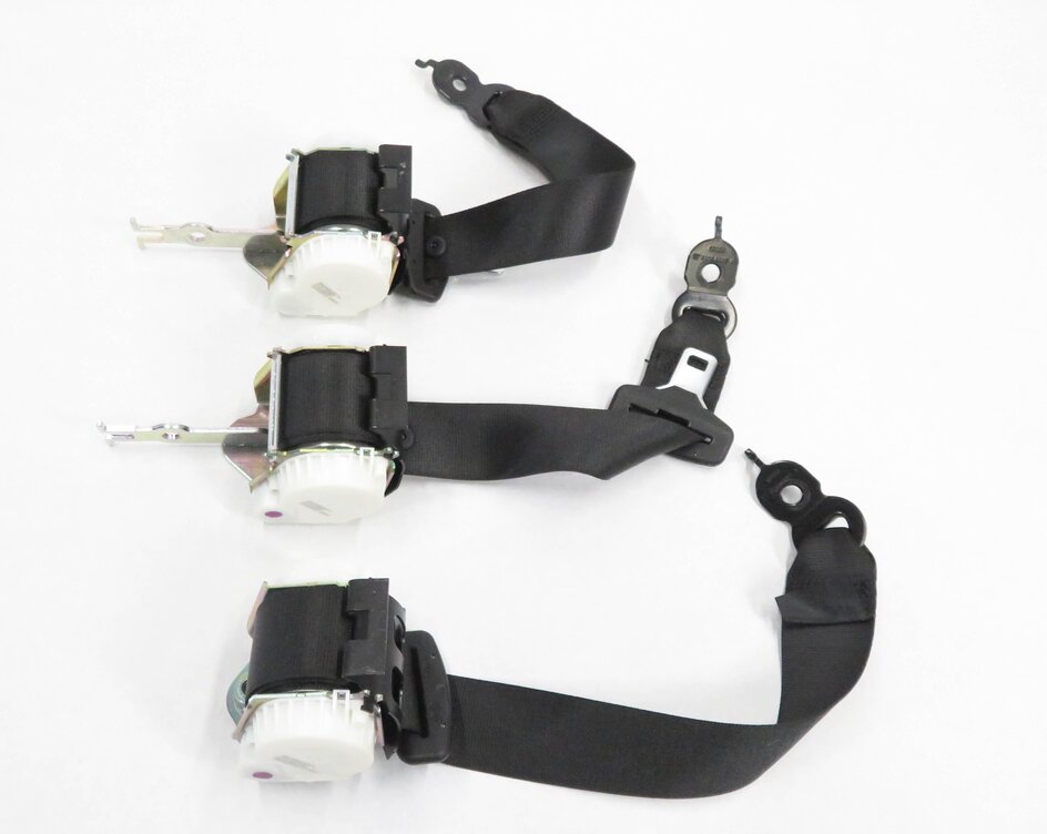 Thumbnail 4: 2011 BMW 535i (F10) REAR - LEFT CENTER RIGHT - SEATBELT RETRACTOR SET-3 (BLACK)