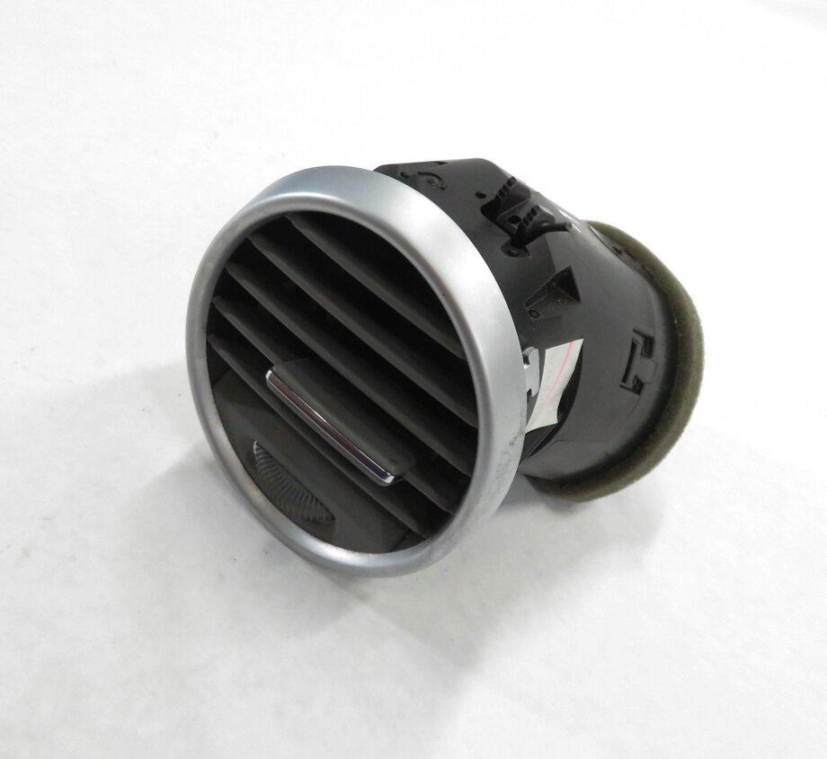 2009 MB ML320 (W164) LEFT FRONT DRIVER DASH HEATER A/C AIR VENT (GRAY)
