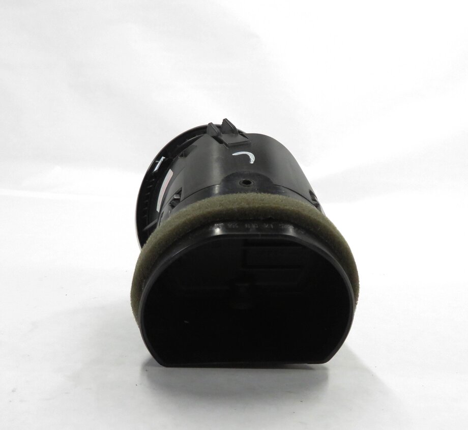 Thumbnail 4: 2009 MB ML320 (W164) LEFT FRONT DRIVER DASH HEATER A/C AIR VENT (GRAY)