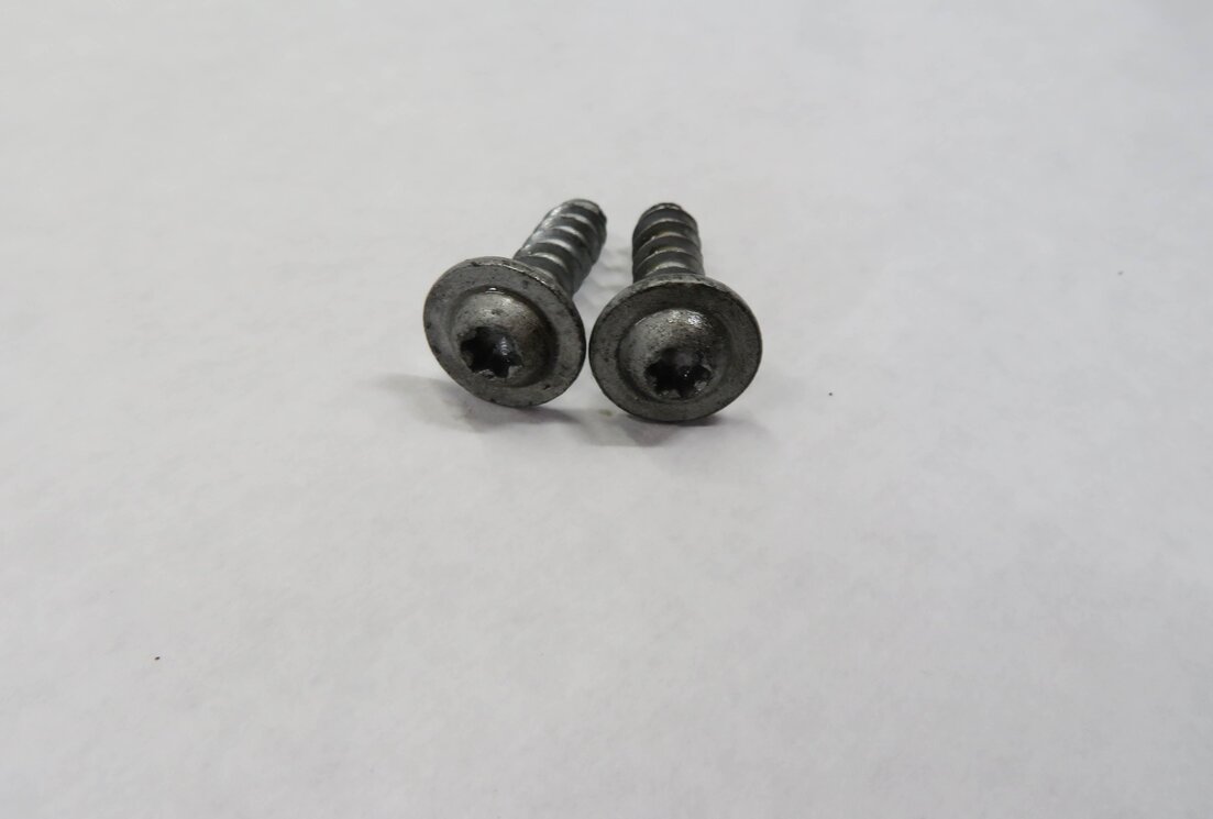 Thumbnail 9: 2009 MB ML320 (W164) 3.0L OM642 DIESEL A/T TRANSMISSION OIL FLUID COOLER