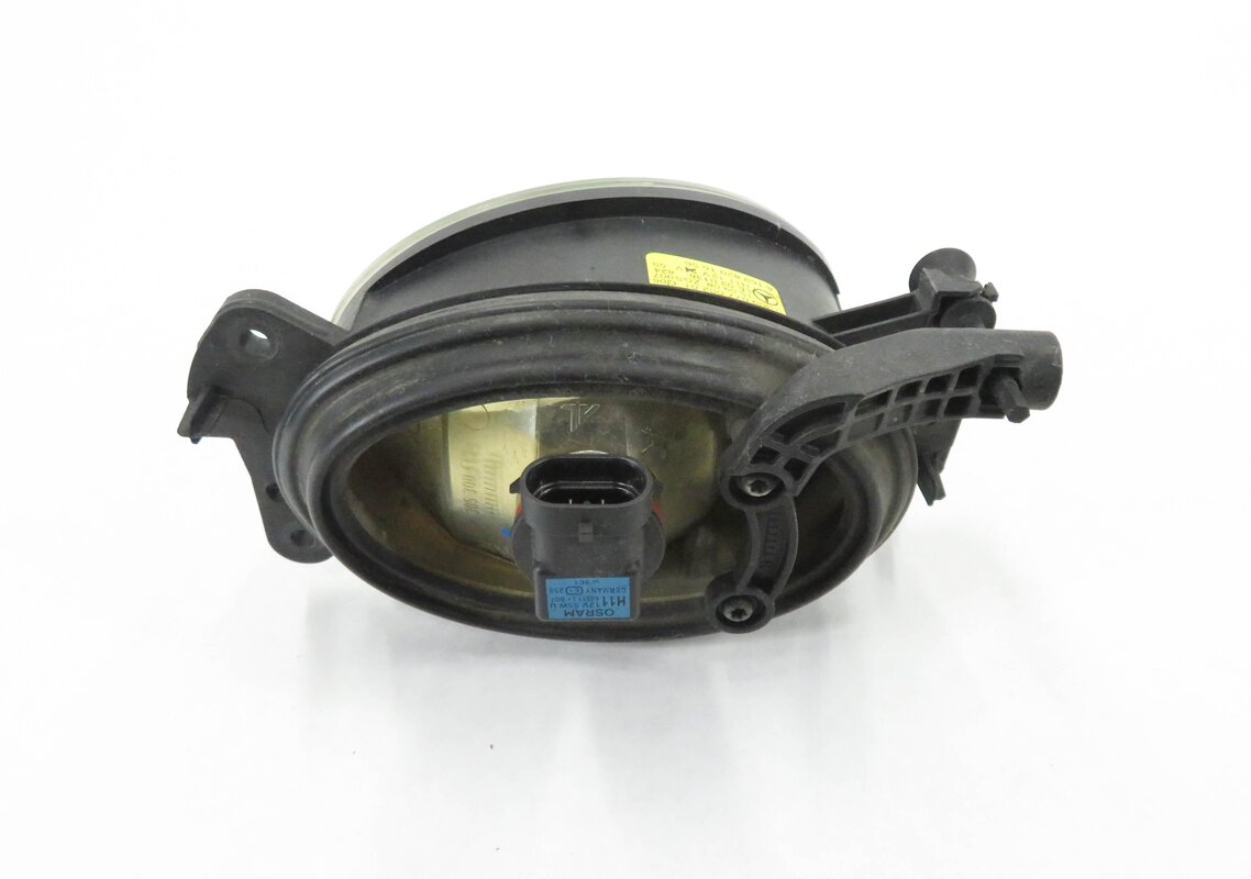 Thumbnail 4: 06-13 MB C230 C300 C350 GL320 GL450 GL550 ML320 ML350 ML450 RIGHT FOG LIGHT LAMP