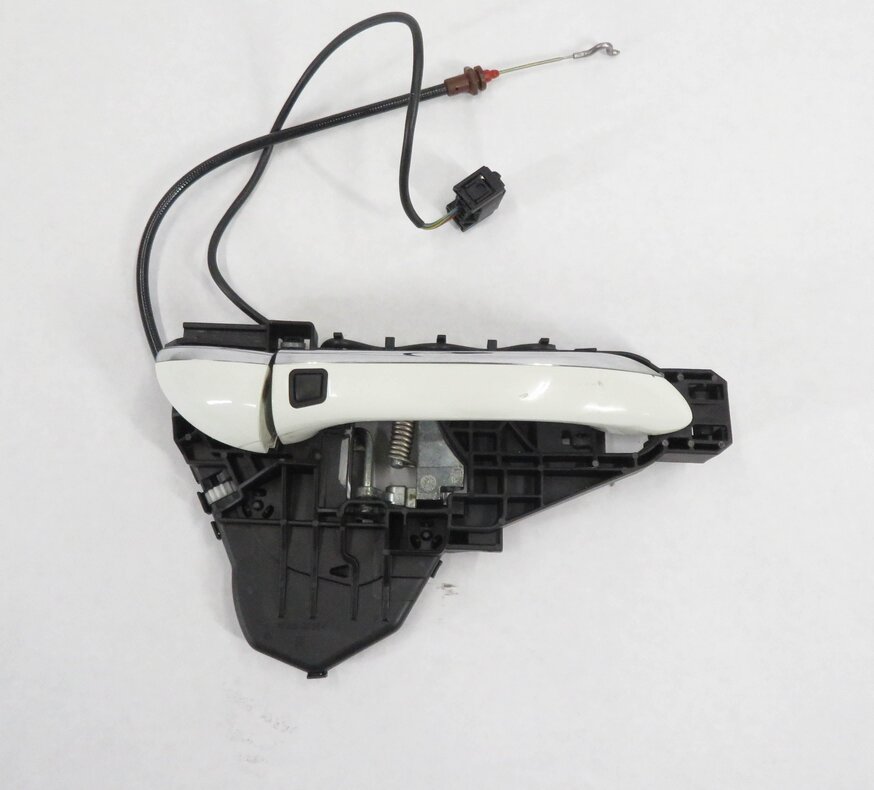 Thumbnail 3: 2009 MERCEDES BENZ ML320 (W164) RIGHT FRONT KEYLESS GO DOOR HANDLE (WHITE 650U)