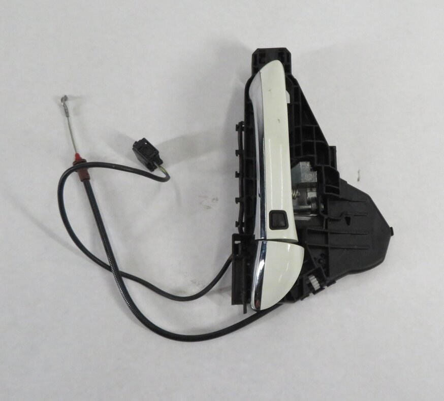 Thumbnail 4: 2009 MERCEDES BENZ ML320 (W164) RIGHT FRONT KEYLESS GO DOOR HANDLE (WHITE 650U)