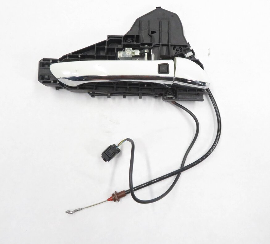 Thumbnail 5: 2009 MERCEDES BENZ ML320 (W164) RIGHT FRONT KEYLESS GO DOOR HANDLE (WHITE 650U)