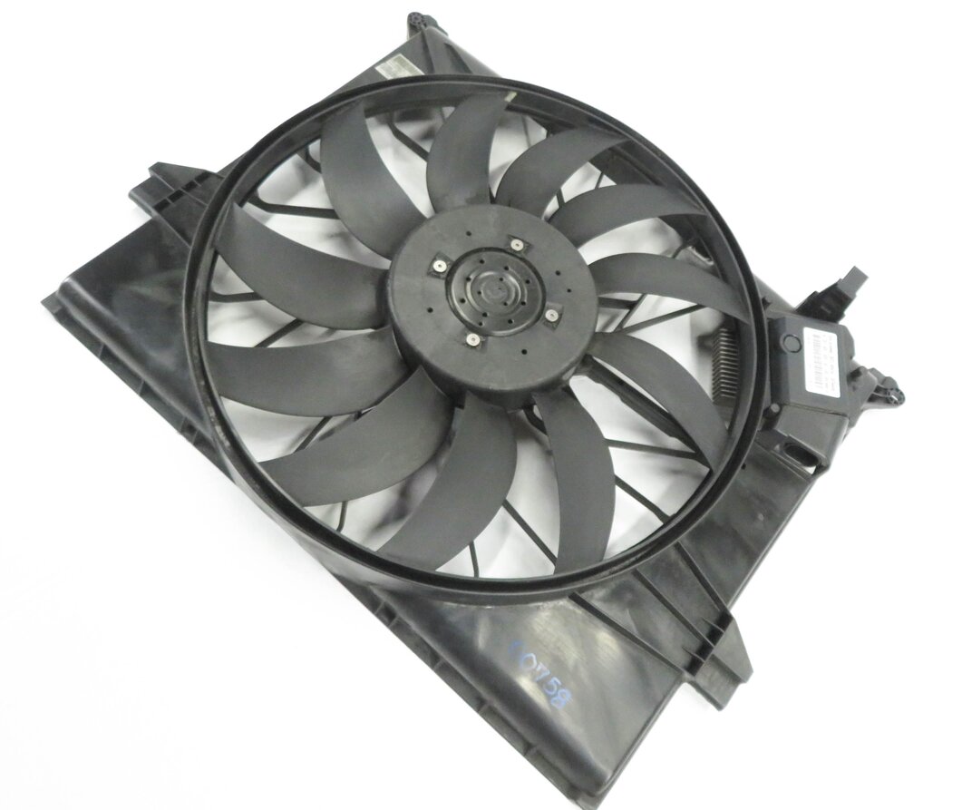 2007-2012 MB GL350 GL450 GL550 ML320 ML350 ML550 (X164 W164 W251) - COOLING FAN