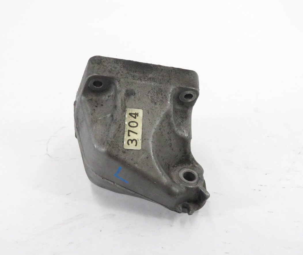 Thumbnail 3: 2009 MERCEDES BENZ ML320 (W164) 3.0L OM642 DIESEL LEFT ENGINE MOUNT BRACKET