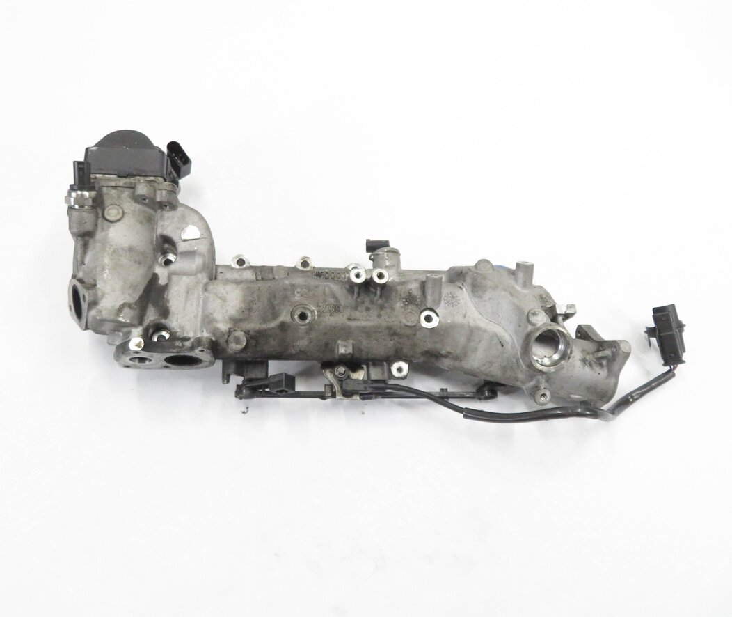 Thumbnail 3: 09-13 MB GL320 GL350 ML320 ML350 R350 - 3.0L OM642 DIESEL LEFT INTAKE MANIFOLD