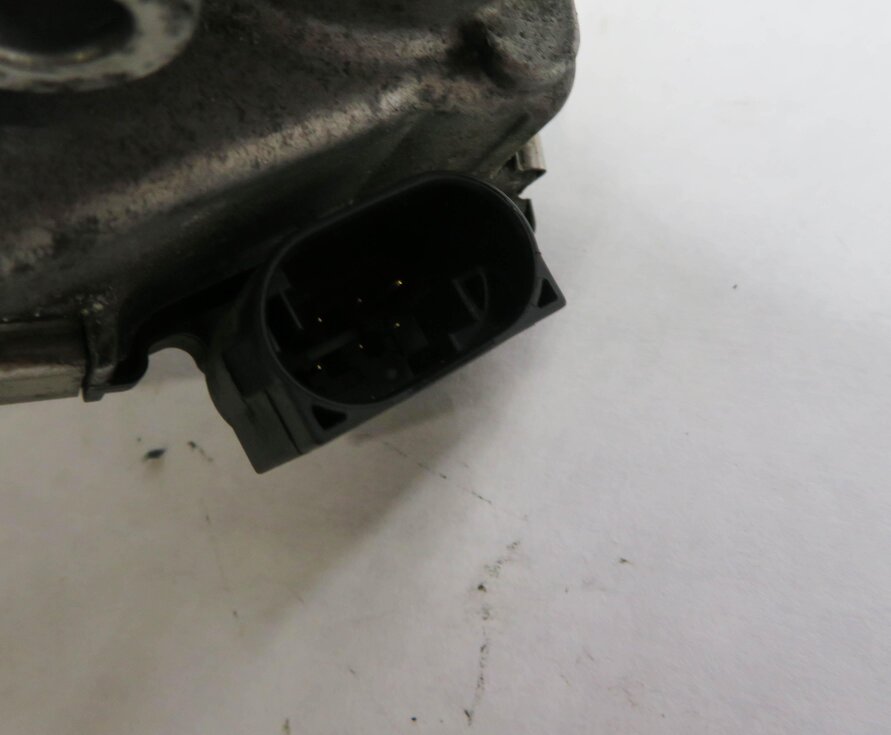 Thumbnail 6: MERCEDES 06-11 B200 12-15 C250 SLK250 (W204 W245 R172) 1.8L TURBO THROTTLE BODY