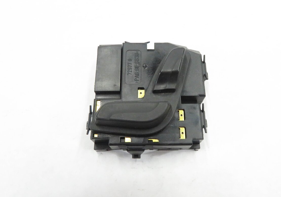 Thumbnail 2: 10-17 MB C250 C300 C350 E250 E300 E350 GLK250 GLK350 DRIVER SEAT ADJUST SWITCH