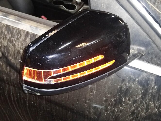 Thumbnail 2: 12-15 MERCEDES C250 C350 C63 (W204) RIGHT HEATED MEMORY DOOR MIRROR (BLACK 040U)