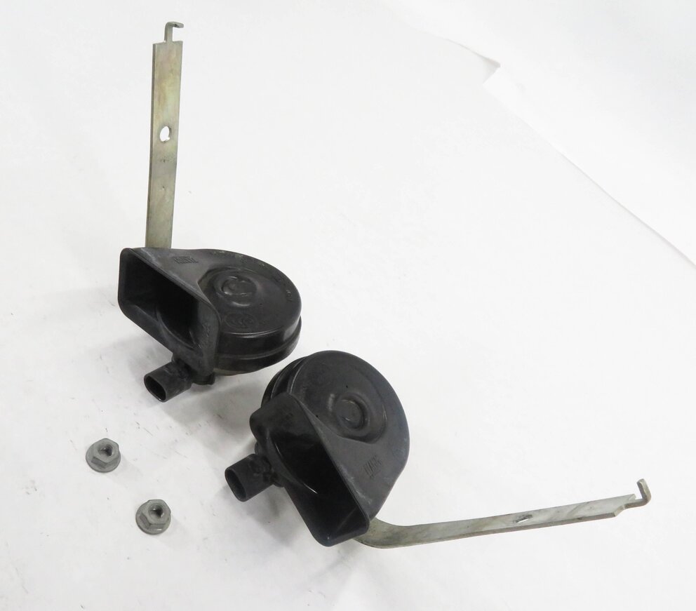 2007-2011 BMW X5 X6 (E70 E71) HIGH & LOW TONE NOTE EMERGENCY SAFETY HORN SET (2)