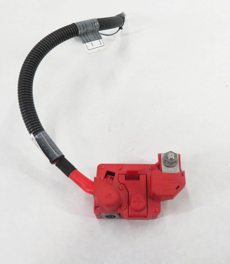 Thumbnail 2: 2009 BMW X5 (E70) POST TERMINAL POSTIVE BATTERY CABLE LEAD (SRS)