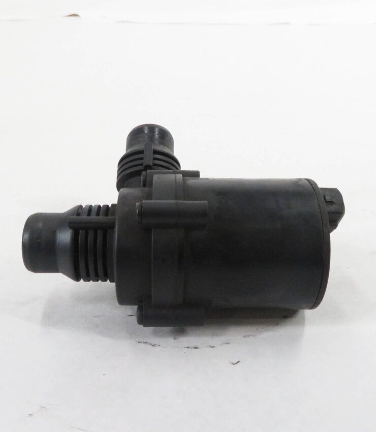 Thumbnail 3: 2009 BMW X5 (E70) 3.0L M57Y TURBO DIESEL - AUX AUXILIARY WATER COOLANT PUMP