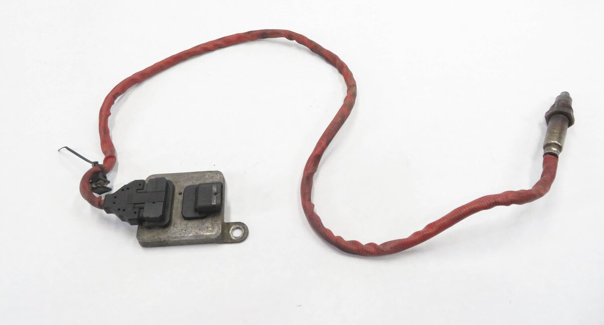 Thumbnail 2: 2009 BMW X5 (E70) 3.0L M57Y TURBO DIESEL ENGINE EXHAUST OXYGEN O2 NOX SENSOR