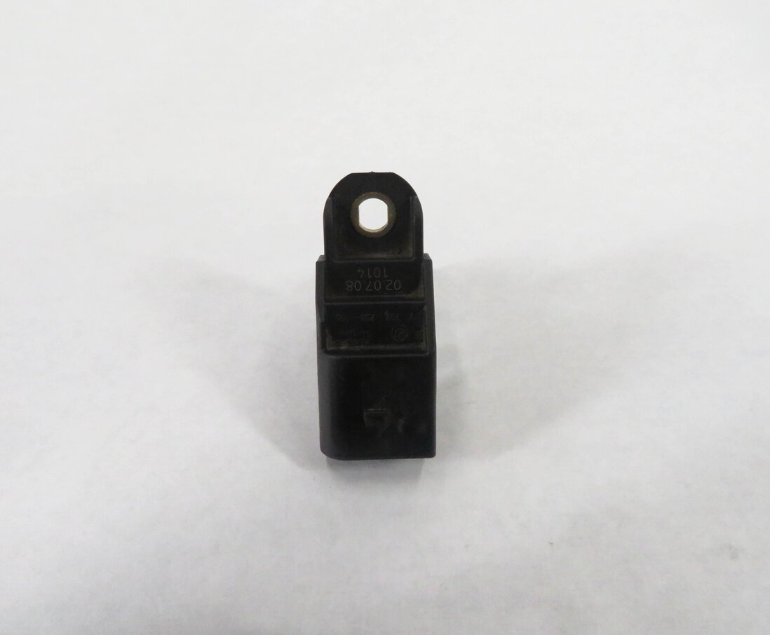 Thumbnail 2: 2009 BMW X5 (E70) 3.0L M57Y TURBO DIESEL CAM CAMSHAFT POSITION ANGLE SENSOR