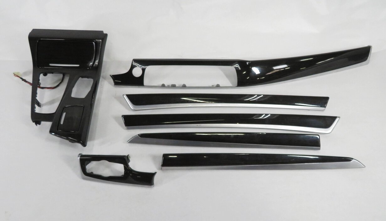 2011 BMW 550i (F10) DASH / DOOR / CONSOLE (FINELINE ANTHRACITE) - WOOD TRIM SET
