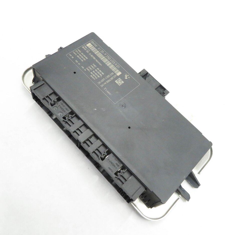 2010-2017 BMW 528i 535i 550i 650i 750i M5 X3 X4 BODY LIGHT POWER CONTROL MODULE