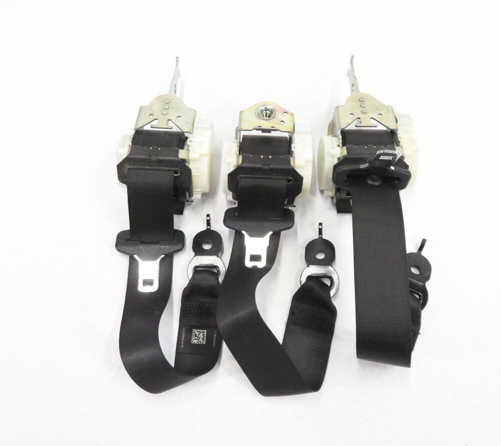 Thumbnail 5: 2011 BMW 550i (F10) REAR LEFT / CENTER / RIGHT - SEATBELT RETRACTOR SET (BLACK)