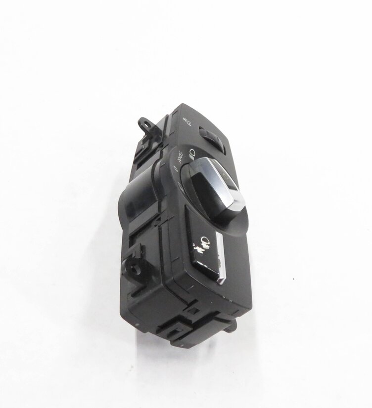 Thumbnail 3: 2011 BMW 550i (F10) FOG LIGHT LAMP / DIMMER CONTROL / HEADLIGHT SWITCH