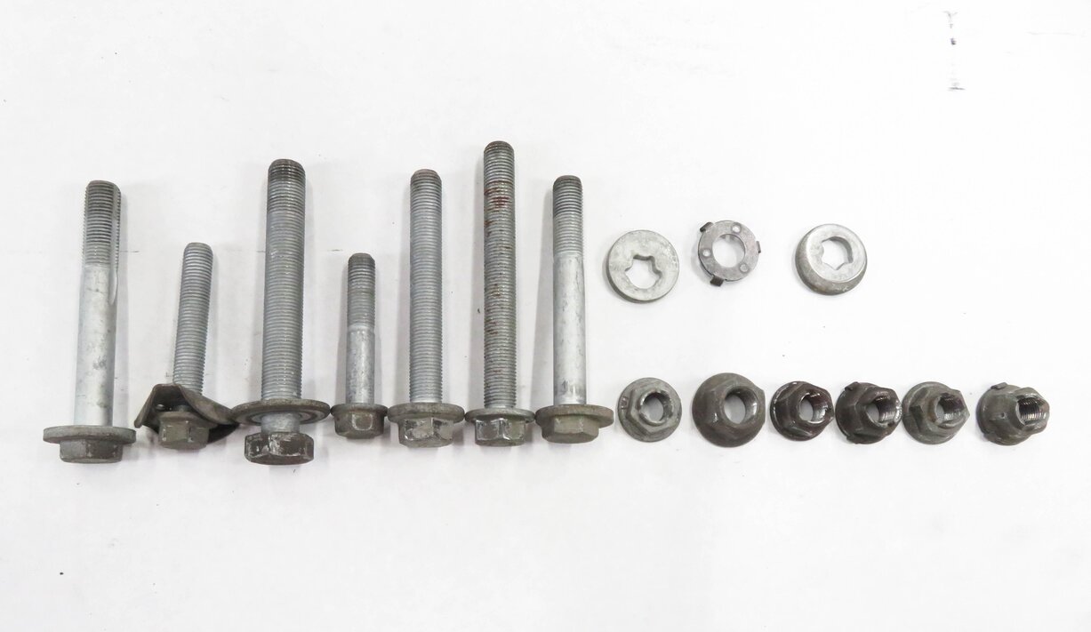 Thumbnail 11: 11-19 BMW 535i 550i 640i 650i 740i 750i (F01 F10) RIGHT REAR CONTROL ARM SET-3