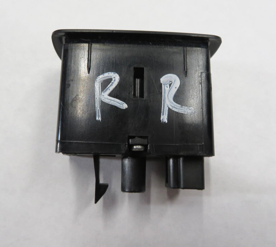 Thumbnail 5: 2008 MERCEDES BENZ GL550 (X164) RIGHT SIDE REAR DOOR POWER WINDOW SWITCH BUTTON