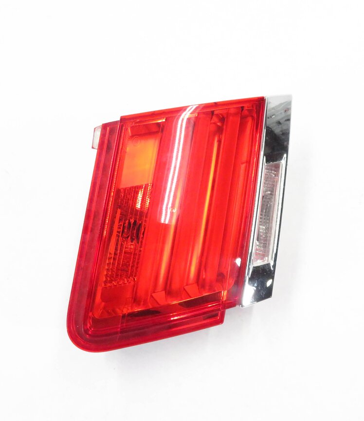 Thumbnail 4: 09-12 BMW 740i 750i 760i B7 (F01) LEFT SIDE REAR TRUNK LID TAILLIGHT LIGHT LAMP