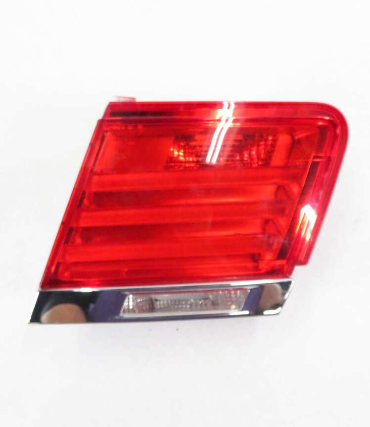 Thumbnail 3: 09-12 BMW 740i 750i 760i B7 (F01) RIGHT SIDE REAR TRUNK LID TAILLIGHT LIGHT LAMP