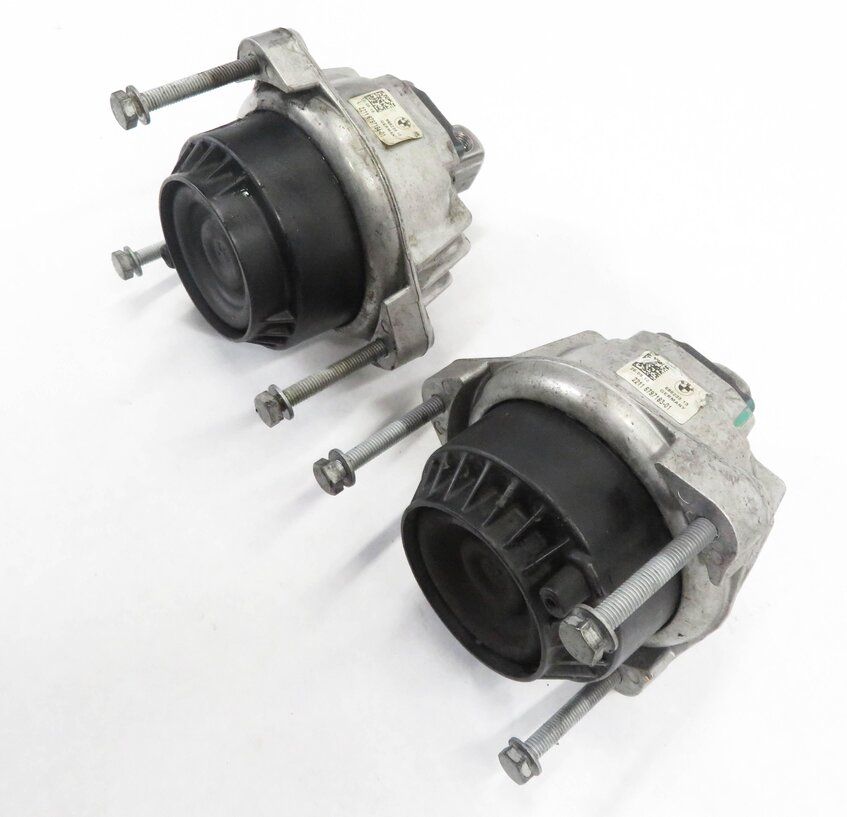 Thumbnail 1: 2011 BMW ACTIVE HYBRID 7 (F04) 4.4L N63 LEFT & RIGHT MOTOR MOUNT SET-2