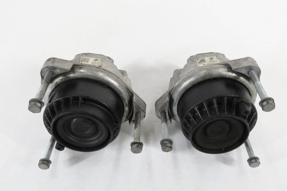 Thumbnail 2: 2011 BMW ACTIVE HYBRID 7 (F04) 4.4L N63 LEFT & RIGHT MOTOR MOUNT SET-2