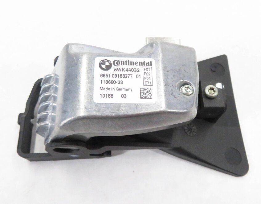 Thumbnail 5: 2009-2012 BMW 740i 750i 760i B7 X6 (F01 E71) LANE DEPARTURE WARNING CAMERA
