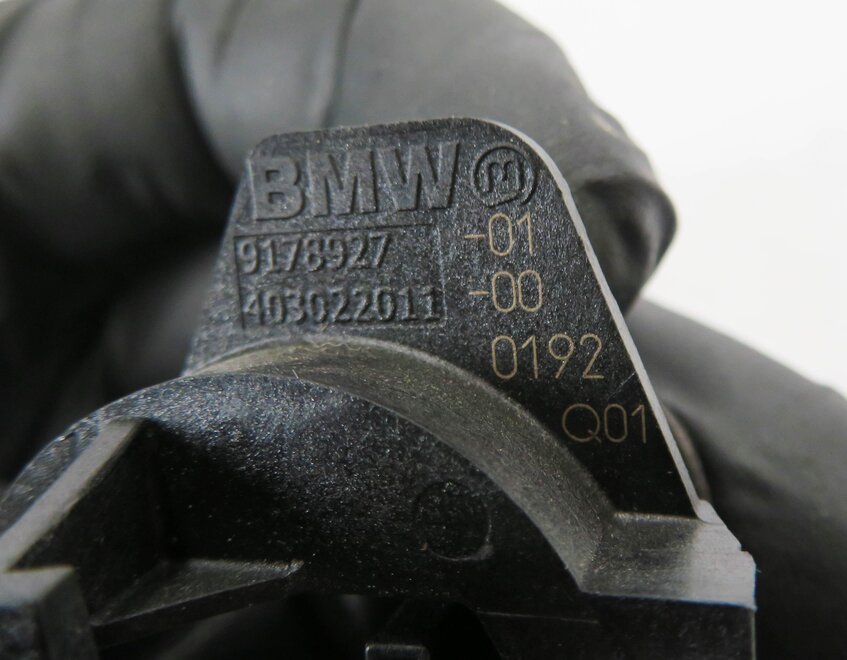 Thumbnail 5: 2011 BMW ACTIVE HYBRID 7 (F04) IGNITION SWITCH IMMOBILIZER COIL RING SENSOR