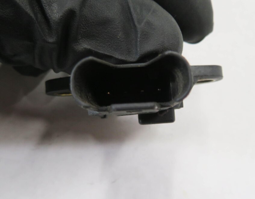 Thumbnail 6: 2011 BMW ACTIVE HYBRID 7 (F04) 4.4L N63 INTAKE MANIFOLD ABSOLUTE PRESSURE SENSOR