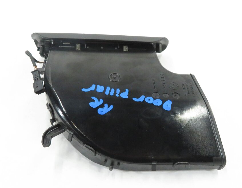 Thumbnail 4: 2011 BMW ACTIVE HYBRID 7 (F04) RIGHT REAR PILLAR HEATER A/C AIR VENT (BLACK)