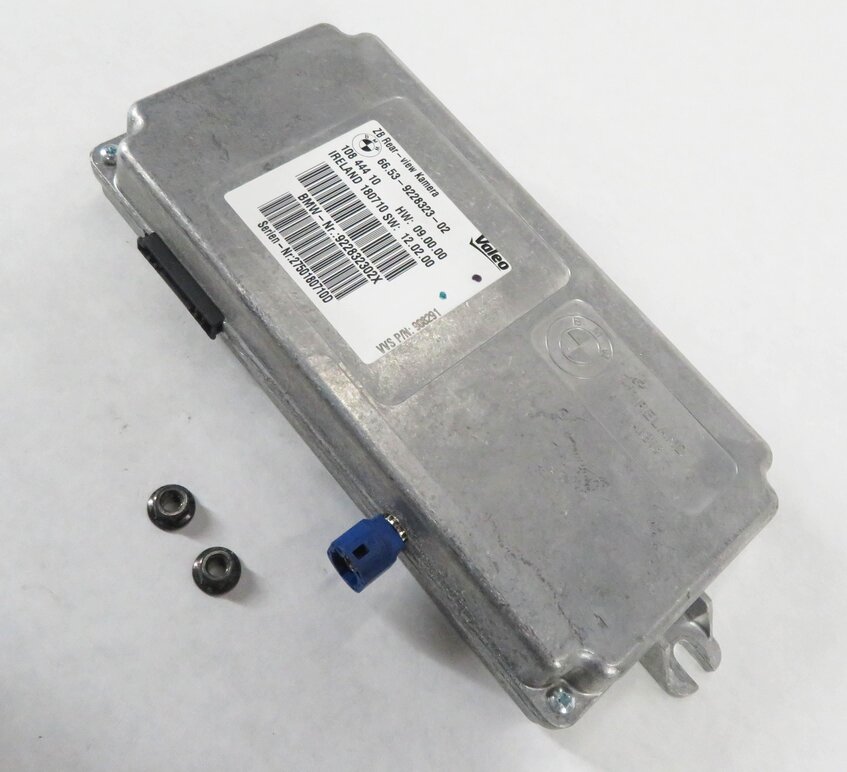 10-19 BMW 328i 330i 335i 528i 535i 550i 740i 750i M3 M4 REAR VIEW CAMERA MODULE