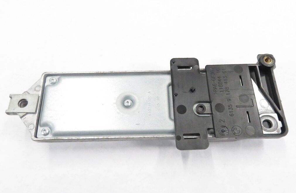 Thumbnail 5: 2009-2012 BMW 740i 750i 760i B7 (F01 F02) LEFT FRONT DRIVER SEATBELT MODULE