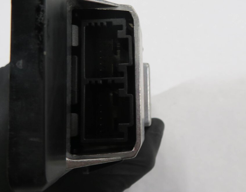 Thumbnail 7: 2009-2012 BMW 740i 750i 760i B7 (F01 F02) LEFT FRONT DRIVER SEATBELT MODULE