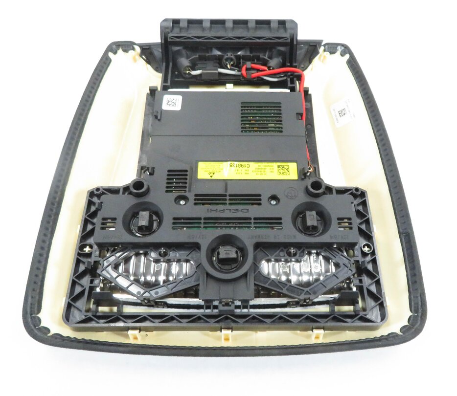 Thumbnail 6: 2011 BMW ACTIVE HYBRID 7 (F04) FRONT MAP READING COURTESY DOME LIGHT (BLACK)