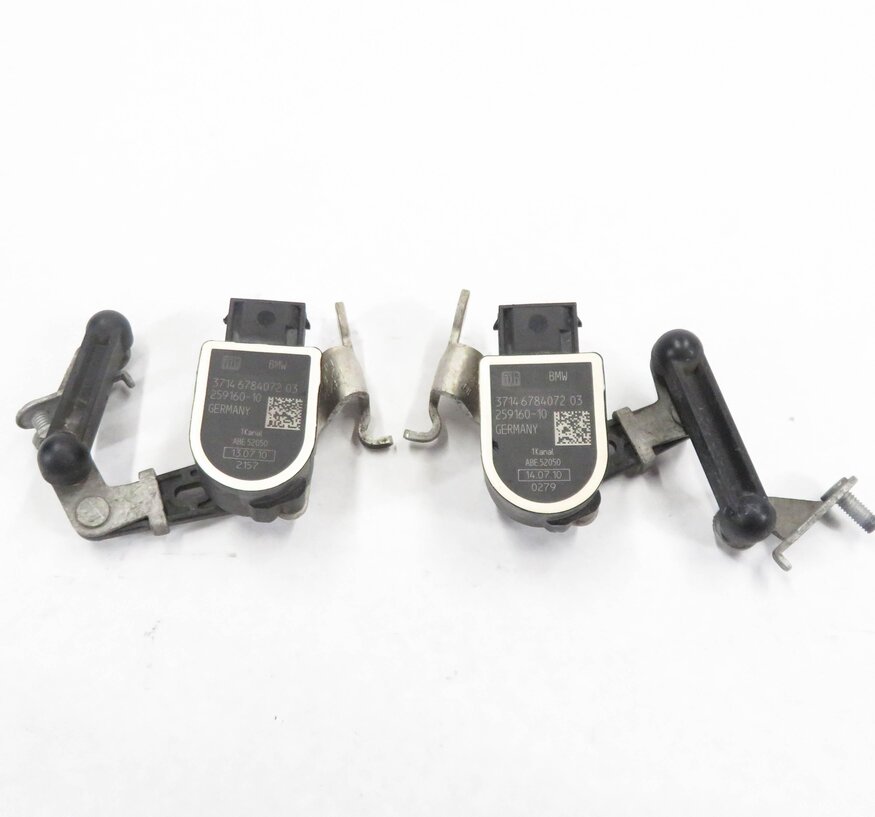 Thumbnail 2: 2011 BMW ACTIVE HYBRID 7 (F04) FRONT SUSPENSION HEIGHT LEVEL SENSOR SET-2