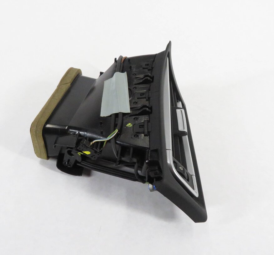 Thumbnail 3: 2011 BMW ACTIVE HYBRID 7 (F04) LEFT DRIVER DASH HEATER A/C AIR VENT