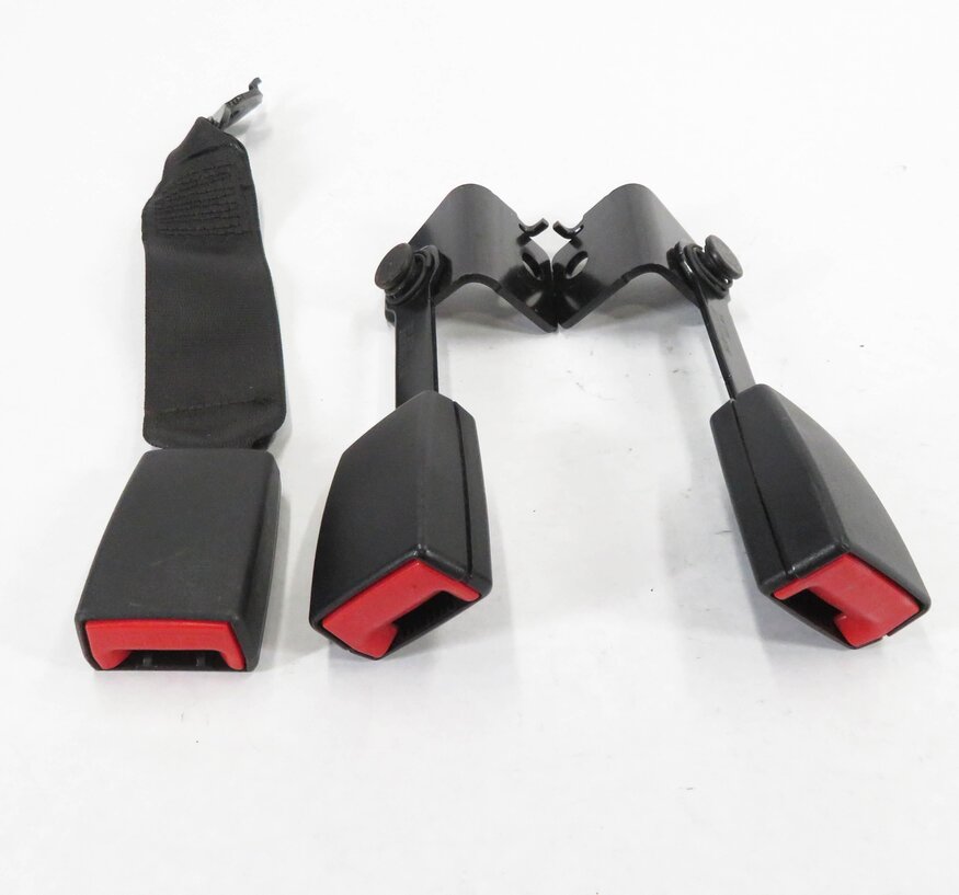 Thumbnail 2: 2011 BMW ACTIVE HYBRID 7 (F04) REAR SEATBELT BUCKLE RECEIVER SET-3 (BLACK)