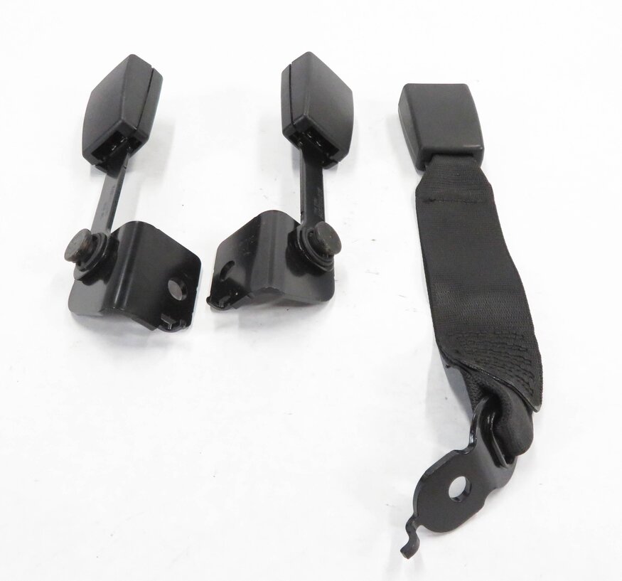 Thumbnail 4: 2011 BMW ACTIVE HYBRID 7 (F04) REAR SEATBELT BUCKLE RECEIVER SET-3 (BLACK)