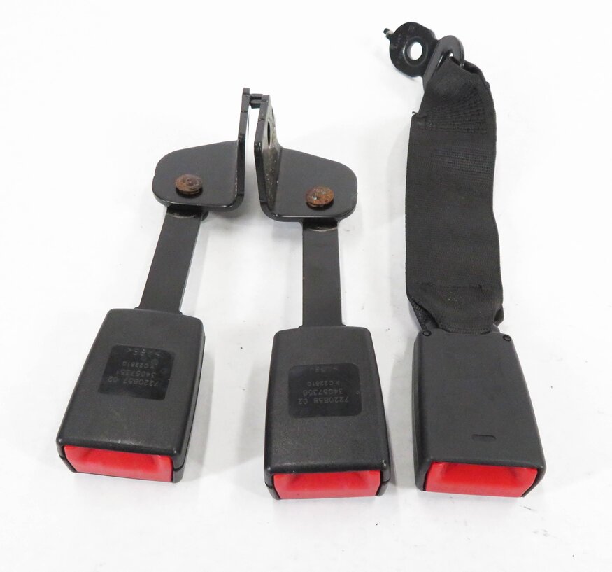 Thumbnail 5: 2011 BMW ACTIVE HYBRID 7 (F04) REAR SEATBELT BUCKLE RECEIVER SET-3 (BLACK)