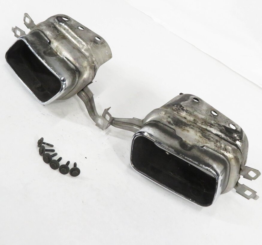 Thumbnail 1: 2011 BMW ACTIVE HYBRID 7 (F04) MUFFLER PIPE TRIM EXHAUST TIP SET-2