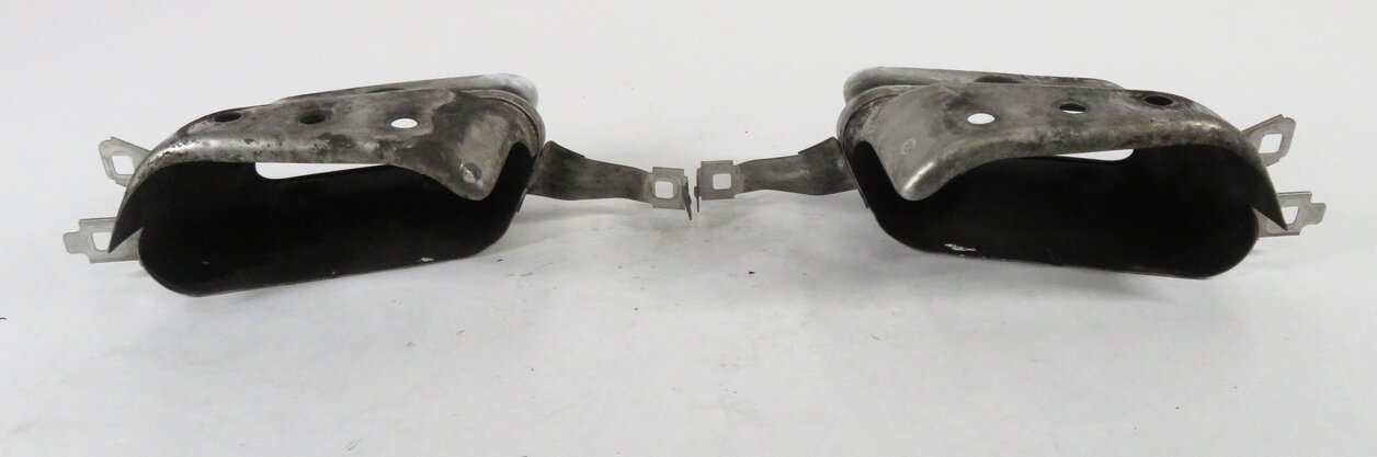 Thumbnail 4: 2011 BMW ACTIVE HYBRID 7 (F04) MUFFLER PIPE TRIM EXHAUST TIP SET-2