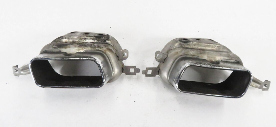 Thumbnail 6: 2011 BMW ACTIVE HYBRID 7 (F04) MUFFLER PIPE TRIM EXHAUST TIP SET-2