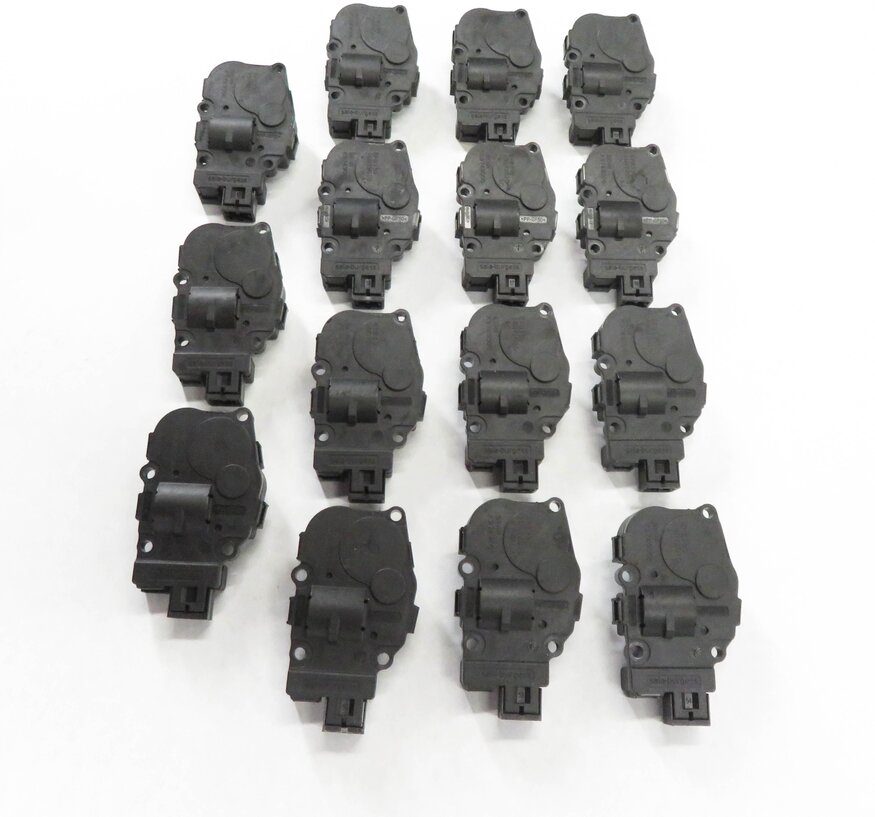 Thumbnail 3: 2011 BMW ACTIVE HYBRID 7 (F04) HEATER A/C BLEND DOOR SERVO ACTUATOR MOTOR SET-15