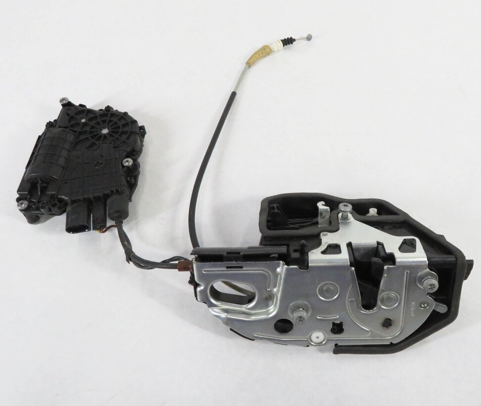 Thumbnail 4: 2011 BMW ACTIVE HYBRID 7 (F04) RIGHT REAR SOFT CLOSE DOOR LOCK LATCH ACTUATOR