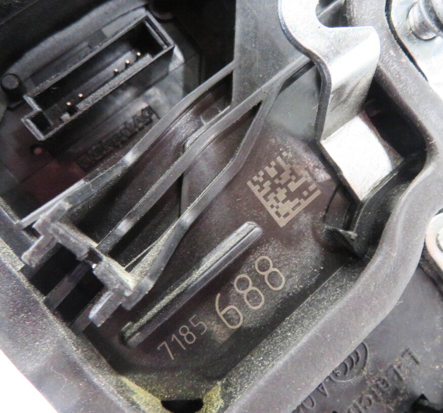 Thumbnail 5: 2011 BMW ACTIVE HYBRID 7 (F04) RIGHT REAR SOFT CLOSE DOOR LOCK LATCH ACTUATOR